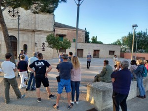 Una de les reunions al carrer amb veïnats