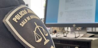 Cazado conduciendo un ciclomotor por Palma sin carné