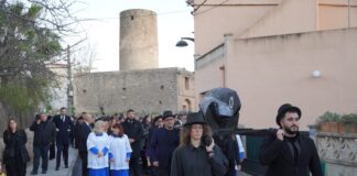 Pòrtol despide el Carnaval con el Entierro de la Sardina