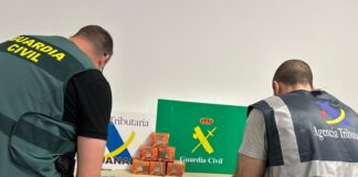 Cazado en el Aeropuerto de Palma con más de mil pastillas de viagra ilegal