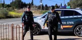 Molido a palos para okupar su chalé y saquearlo en Llucmajor