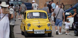 Motor Retro llena Marratxí de pasión por los vehículos clásicos