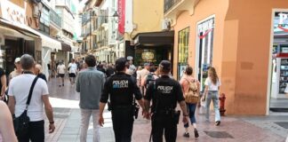 Persecución por vía Sindicat tras amenazar a una testigo y cometer varios hurtos