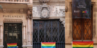 Més despliega banderas LGTBI en Cort, el Consell y el Parlament contra el «tijeretazo» de PP y Vox