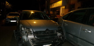 Un conductor ebrio destroza cuatro coches y dos motos en Palma triplicando la tasa de alcohol