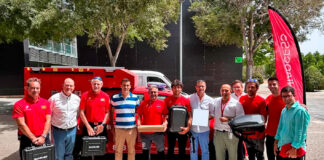 Bombers de Mallorca estrenan mochilas satelitales para rescates al límite
