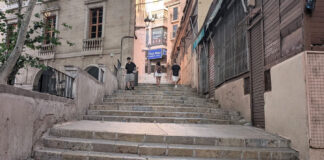 ARCA exige preservar las casetas de la Costa del Teatre en la reforma de la Plaça Major