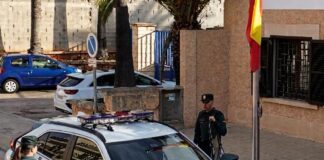 La Guardia Civil intercepta un autobús en Llucmajor para detener a dos ladrones