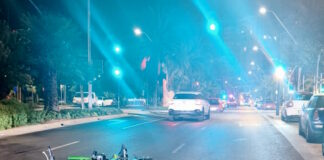 Un motorista herido leve tras hacer ‘zigzags’ a gran velocidad en el Marítimo