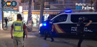 Golpe al ‘top manta’ con 43 agentes en un operativo total en Platja de Palma