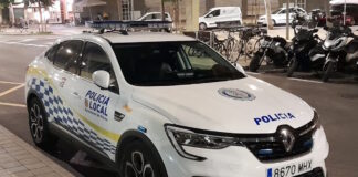 Detenido un conductor ebrio que tras chocar en Palma se paseaba en zigzag entre los coches para mofarse de los agentes