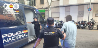 Cazan a un técnico de mantenimiento por sustraer más de 146.000 euros en cajeros de Palma