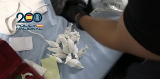Cinco detenidos por vender marihuana en 2 viviendas contiguas del barrio de Foners
